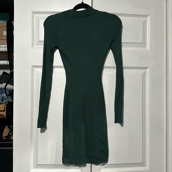 Long Sleeve Green Mini Dress - Picture 4 of 4